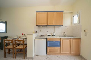 accommodation milos studios kitchenette